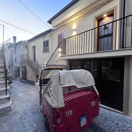 B&B San Nicodemo Ciro Exterior foto